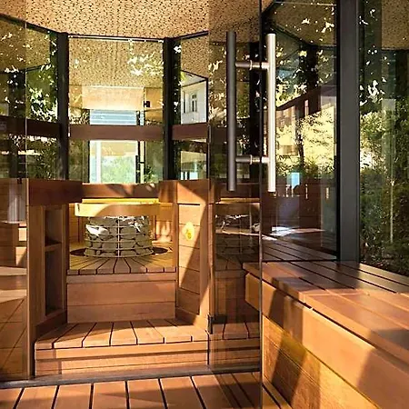 Badischer Hof - Leonardo Limited Edition 5*