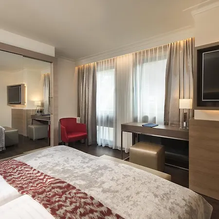 Badischer Hof - Leonardo Limited Edition 5* Μπάντεν-Μπάντεν